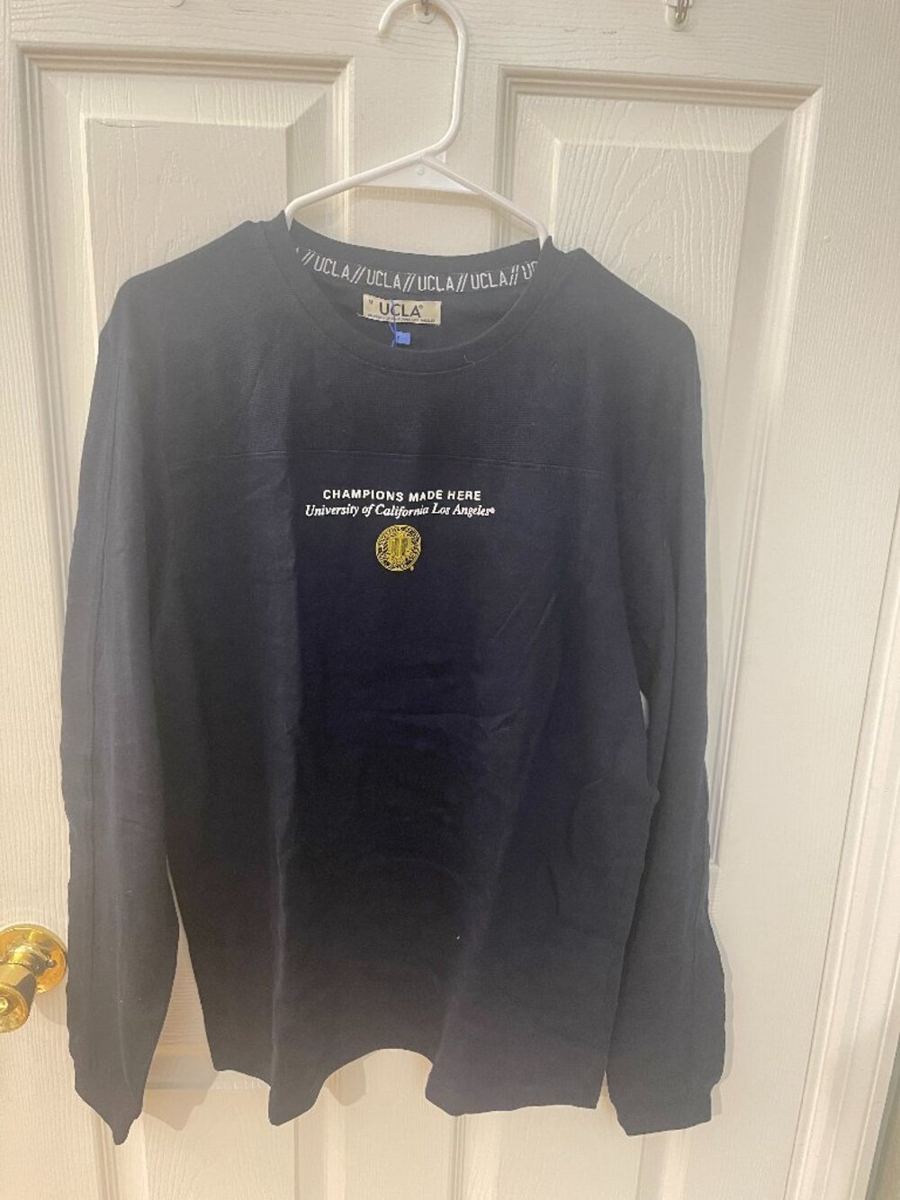 UCLA University of California Los Angeles Long Sleeve Shirt Black Men’s M NWT